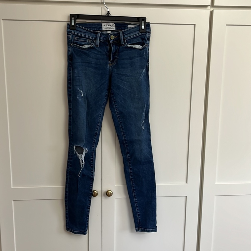 Ripped skinny jeans